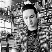 Profesor de música y guitarra (eléctrica o acústica) con 11 años de experiencia ofrece sus servicios eñar lo relacionado al aprendizaje de la guitarra. Ya sea virtual o a domicilio